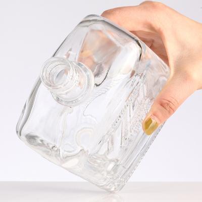 Chine 750 ml 620 g Flint Carré Grave Bouteille de verre à vin avec traitement de surface de gravure acide à vendre