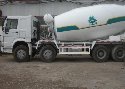 China SINOTRUK HOWO Concrete Mixer Truck 14CBM 371HP 8X4 LHD ZZ5317GJBN3261W for sale