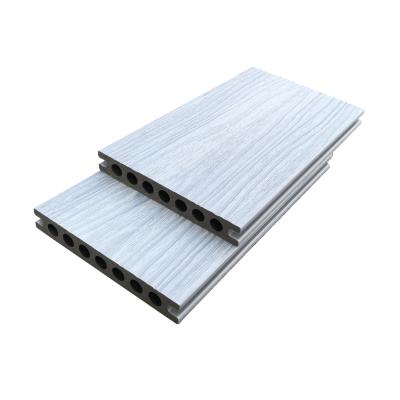 China CO Extrusion WPC Deck Boards Anti -Schlupf -Oberfläche für Verkehrszonen Poolbereiche 21*145 mm zu verkaufen