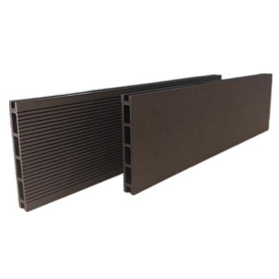 China Aanpasbare WPC -vloeren 21*145 mm afgestemd op uw specifieke ontwerpbehoeften Te koop