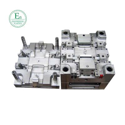 China Moldes por encargo del servicio plástico del moldeo a presión del proceso del moldeo por inyección en venta
