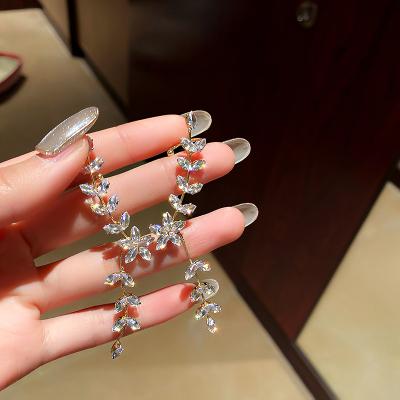 China 2021 Fashion Trendy Ear Cuff Leaf With Crystal Earring No Need Hole for sale
