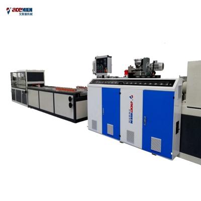 China Painel de teto laminado do PVC que faz a maquinaria da extrusão da folha de parede da máquina à venda