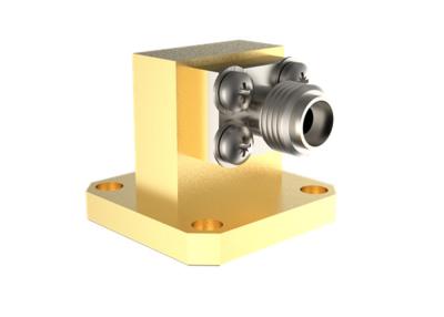 China 11.9GHz~18GHz WR62 tot SMA Vrouwelijke rechthoekgolfgeleider tot coaxadapter SMA/BJ140-KF15 Te koop