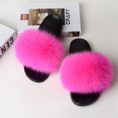 China 2021 fashion trend yeezy slippers with fur for women and ladies flat transparent shoes for women new styles for sale