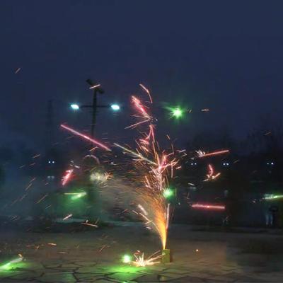 Cina Fabbrica cinese Regno Unito Fuochi d'artificio giocattoli 1.4G CE approvato Display pirotecnica all'aperto Fuochi d'artificio quadrati divertenti 2025 in vendita
