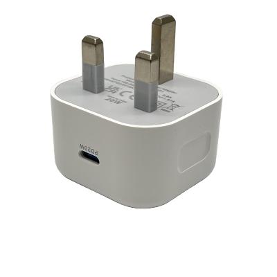 China Wholesale Cheap Price Palladium 20W Usb Fast Charging British Type Speed 20w Fast Charger C Wall Adapte For Iphone 14/13 Promax for sale