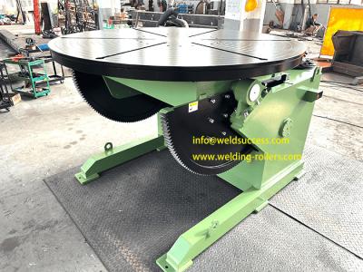 China 3tons Welding Positioner With Rotary And Tiltling Table 0.5 Rpm for sale