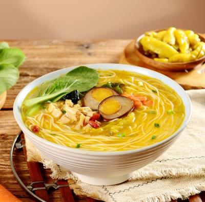China Carne picante de vaca e pimenta de Sichuan sabor ramen instantâneo não assado à venda