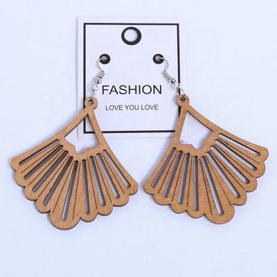 China Good vintage hot sale professional wooden earrings wooden hollowing out wooden earring jewelry accessories for sale