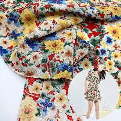 China QUICK DRY 100% Polyester Satin Fabric Simple Flower Pattern Printed Chiffon Fabric for sale