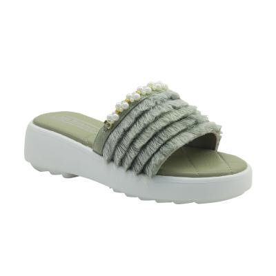 China Free Sample 2022 Fashion Trend Womens Platform Block Heel Slippers Ladies Rubber Female Furry Home Heeled Sandal Slippers for sale