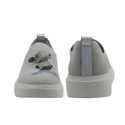 China 2022 Free Sample Latest Women's High Quality Flat Sports Shoes Cushioning Luxury Flat Shoes Custom Logo For Girls for sale