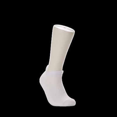 China Breathable Crew Cotton Socks Sport Breathable Black White Socks Mens Unisex Women for sale