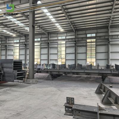 中国 現代製の金属フレーム 建設学校 大型産業用建物 棚とカスタマイズ可能 溝のオプション 販売のため