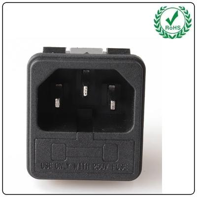 China Tomada de energia CA C14 Tomada preta com fusível de 10A Entrada de 250V Conector macho padrão Aterramento Vida fácil à venda