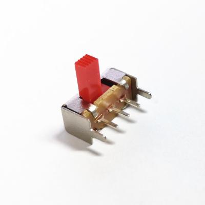 Китай Многократная цепь зацепляет 3 прерывателя Pin 1P2T горизонтального на тумблере продается