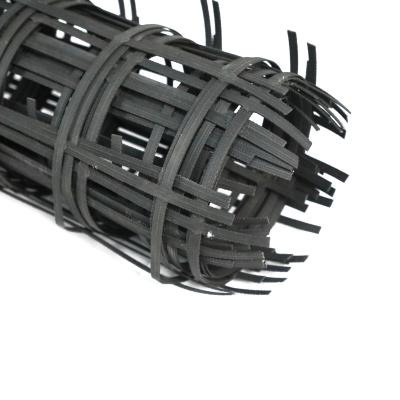 China High Tenslie Strength Biaxial Welding Steel Plastic Composite Earthwork Geogrid For Soil Stabilization, Anti-Erosion Feature for sale