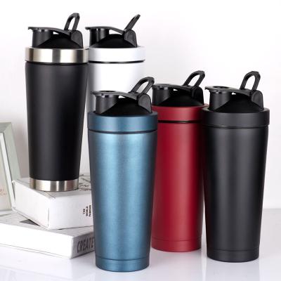 China 24oz Protein Shaker Bottle Marvel Strada Cup BPA Free Stocked Empty Insulated Stainless Steel Water Bottle With Wire Beater for sale