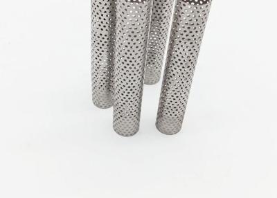 Chine Épaisseur perforée du tuyau 8.0mm en métal de trou de l'acier inoxydable 304 2mm à vendre