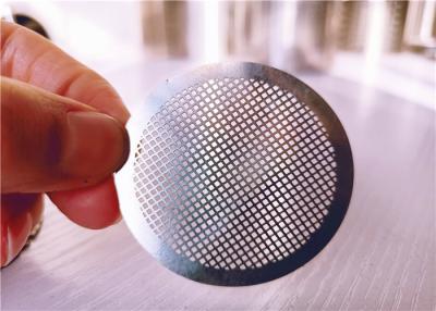China Durchlöcherte quadratisches Loch ISO9001 Metall mit 5cm Rand zu verkaufen