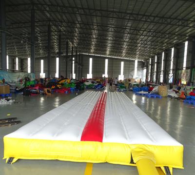 China Durable Outdoor Durable Outdoor Bounce Pad Gym Tumble Trampoline Jumping Mattress for Kids and Adult for sale