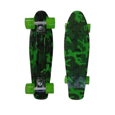 Chine Le vert en plastique fait de la planche à roulettes la planche à roulettes pp de panneaux de penny/matériel de PC à vendre