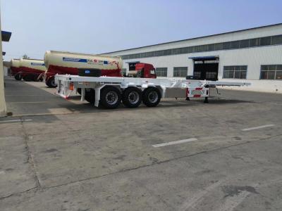 China 40 tot 60 ton laadvermogen Vlakbed Halve aanhangwagen met JOST landingsgestel en 3 assen Te koop