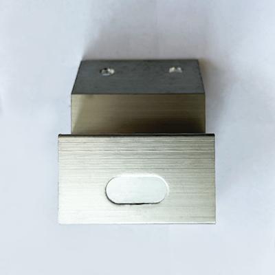 China Van het het Metaaldak van de roestweerstand ISO9001 Lading van de de Klemmen60m/s Wind de Zonne Te koop