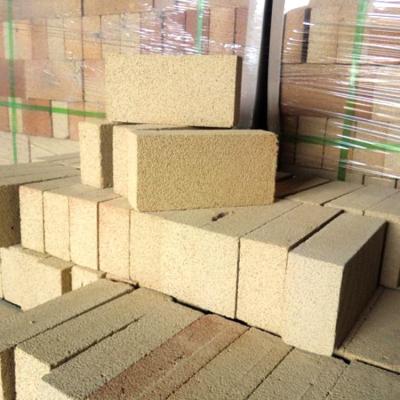 China Lightweight High Alumina Insulating Bricks for Kiln Insulation Lining Energy Saving for sale