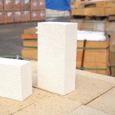 China Kiln Insulation Layer Insulating Bricks Lightweight Mullite Insulating Brick Henan for sale