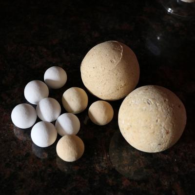 China Mullite Balls Silicic Balls Corundum Ceramic Balls High Alumina Refractory Balls for sale