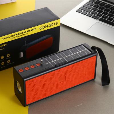 China GDH-2022 Portable Waterproof Speaker Mini Computer Speakers Subwoofer Radio BT Wireless No Noise With Mic Outdoor Bass Column for sale