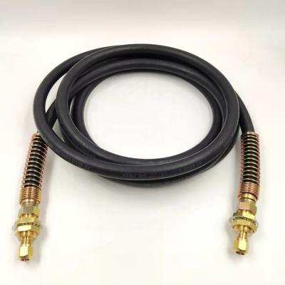 China Tension Strength™; ¥ 1600N SAE J1402 Air Brake System EPDM Bulkhead And Rubber Slider Hose Assembly for sale