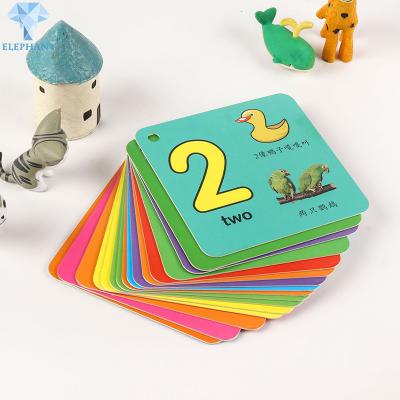 Chine L'impression recyclable 10×7.5 du livre d'enfants 4C a découpé des enfants avec des matrices réservent l'impression à vendre