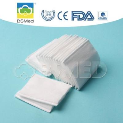China Popular Medical Round Square Cosmetic Cotton Pads Facial Clean 100% Cotton Makeup Pads Facial Makeup Remover for sale