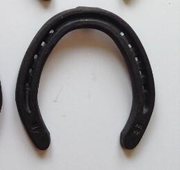 China Sapatas de aço chinesas da corrida de cavalos das ferraduras da competição à venda