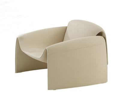 China Super Comfortable Custom modern single sofa chair Italy designer living room M-shaped leisure chair crab chair for sale