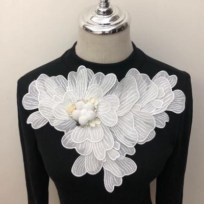 China popular style large 3D flower tulle fabric with rhinestones and pearls for sale