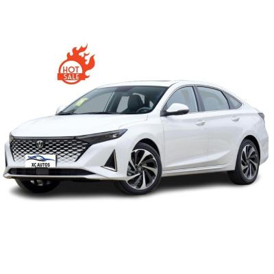中国 チェンガン・レートンプラス ガソリンセダン 1.5t コンパクト 188馬力 5人座車体 販売のため