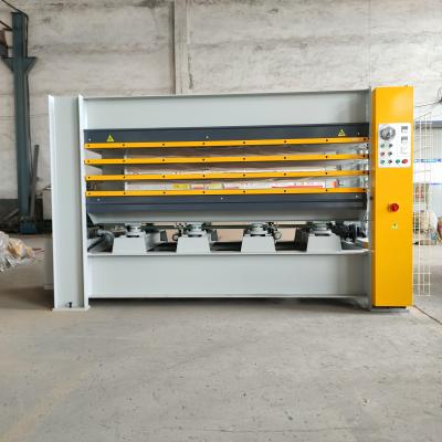 China Wholesale Chinese Building Material Stores Supply Single Operation Hydraulic Hot Press Machine For Doors For Factory for sale