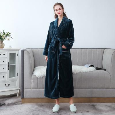 China Breathable Luxury Bathrobe Soft Plush Warm Flannel Terry Bathrobe Long For Women Men Winter Soft Long Robe Ladies Sleepwear for sale