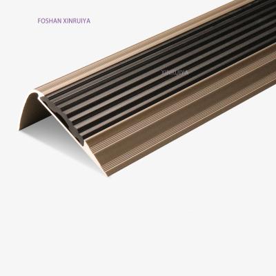 China Modern High Quality Metal Aluminum Angle Nosing Stair Nosing Anti-Slip Trim Strip for sale