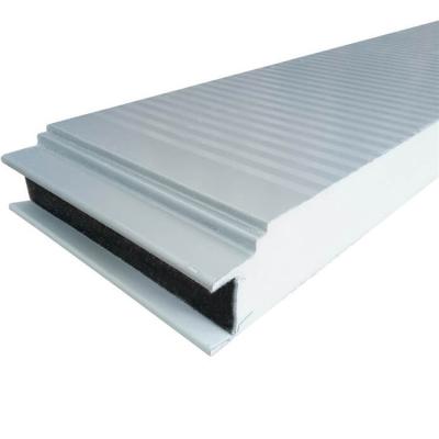 China Brandwerendheid B1/B2 30-200 mm Polyurethaan-sandwichpaneel in energiegebouwen Te koop