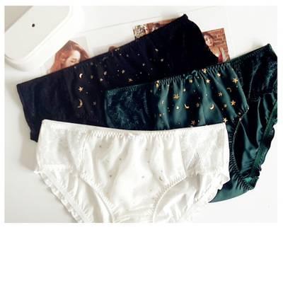 China XXF-5 Women's Wholesale Breathable Chiffon Printed Mid Waist Triangle Briefs Oversized Comfortable Seamless Underwear for sale
