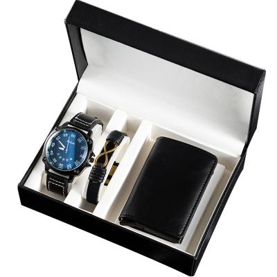 China Non-specific father's day gift set wholesale black leather wristwatch men fashion business quartz card holder bracelet male luxury group for sale