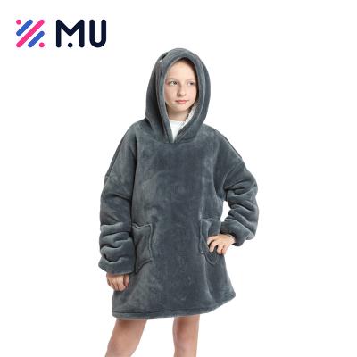 China Anti-Static Hot Selling Wearable Covering Hoodie For Kids Sherpa Sweatshirt Oversized Baby Hooded Blanket With Pocket for sale