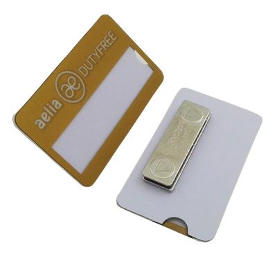 China Professionele Custom PVC Naam Badges Online Plastic Naam Tags Magnetisch Met Artwork Te koop