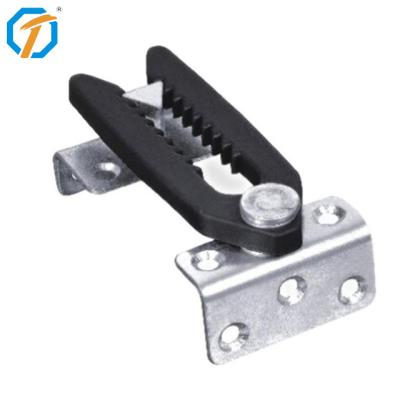 China Modern Wholesale Metal Sofa Interlocking Connectors Furniture Hardware Sofa Sectional Connector for sale