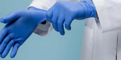 China Cleanroom Accessories Nitrile Gloves for Healthcare Research Trusted by Healthcare and Research Professionals for sale